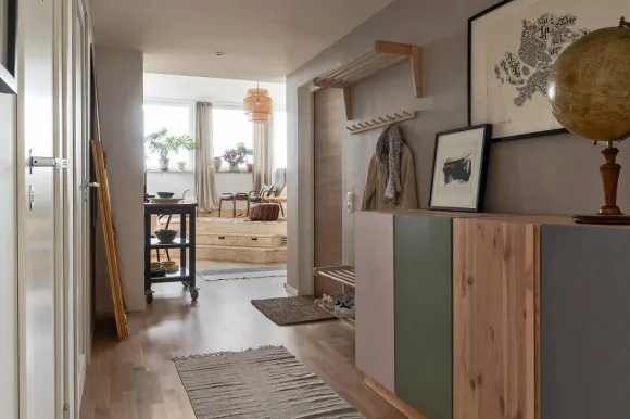 entrée appartement avec immense terrasse avec vue