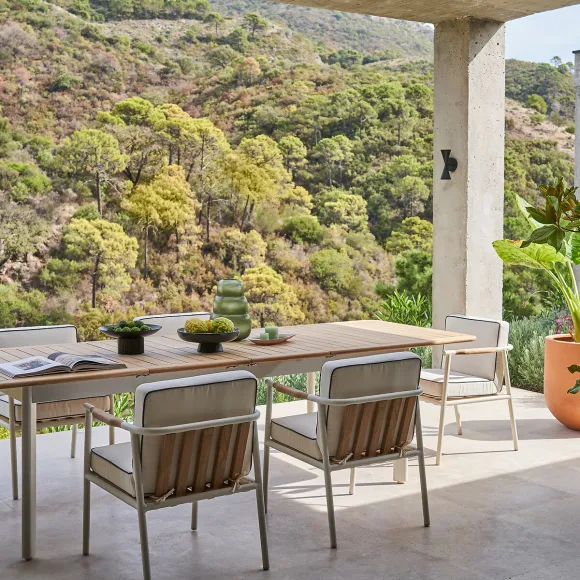 terrasse avec mobilier AM PM outdoor 2026